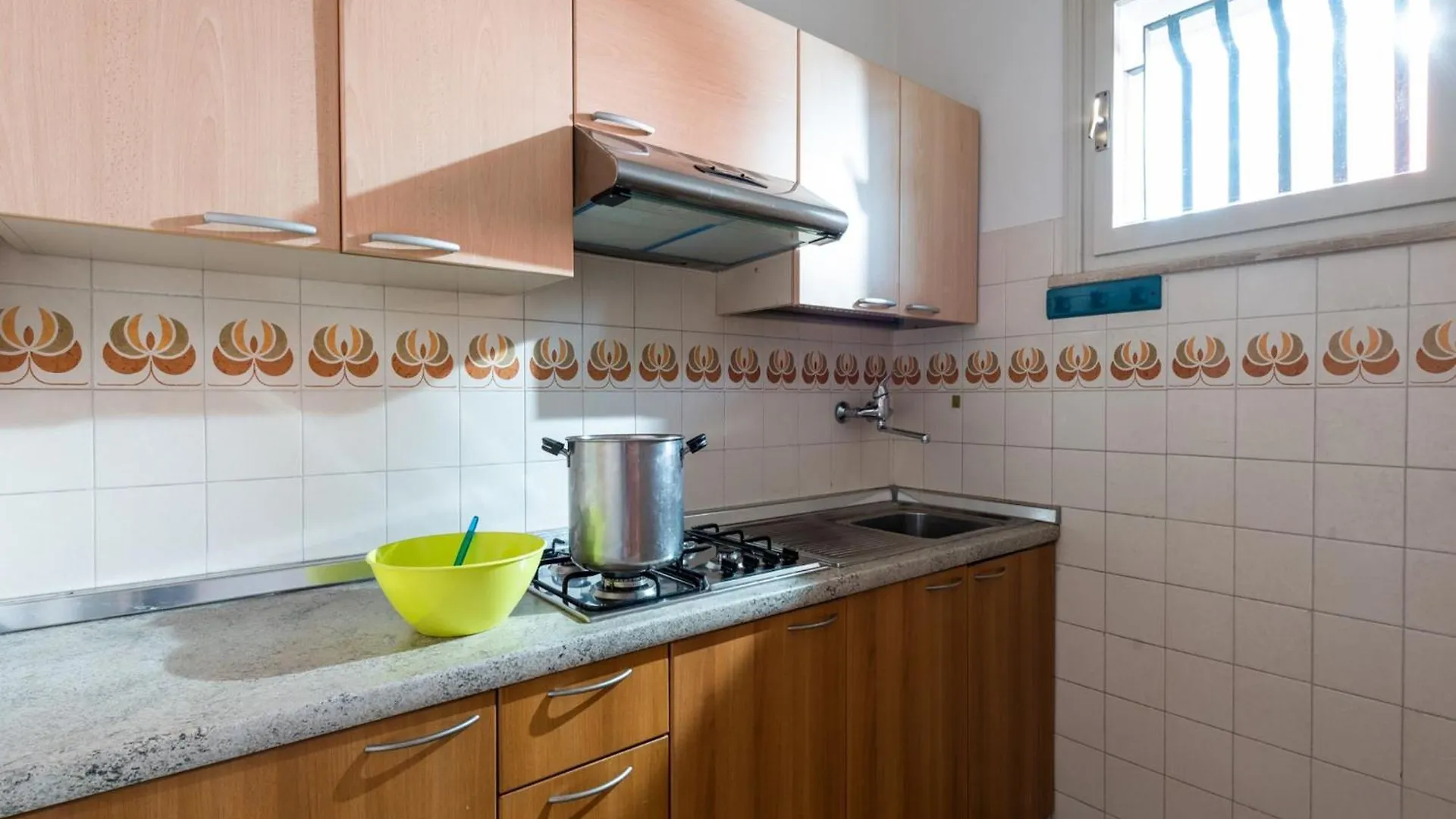 Charming Townhouse With Garden And Pool Apartment Bibione 0*,  Italy